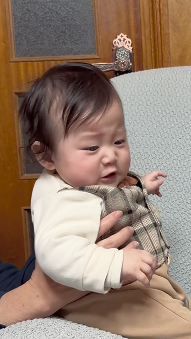 ママにしかしない赤ちゃんの特別なしぐさ