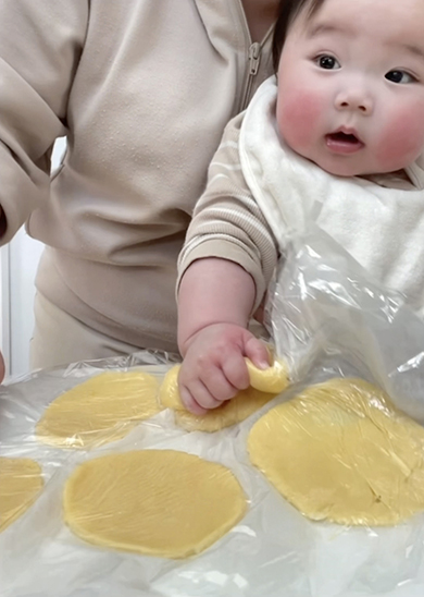 赤ちゃんの手形クッキーを作ろうとしたら