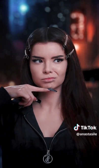 メイク途中の様子