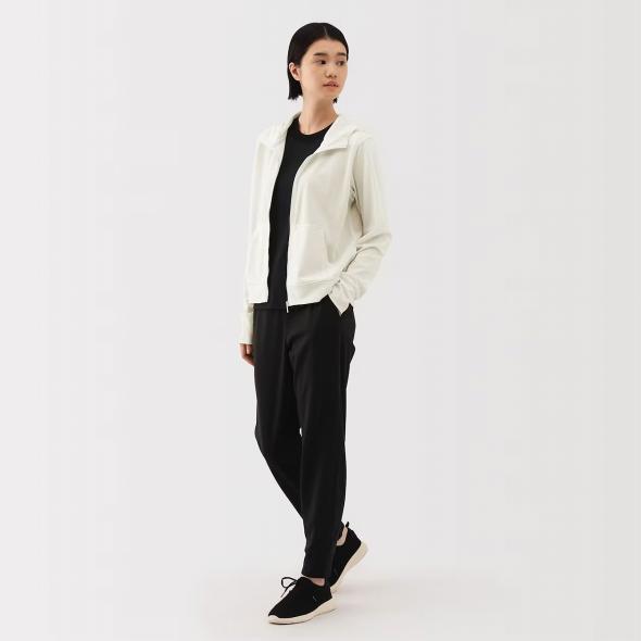 フルジップパーカ