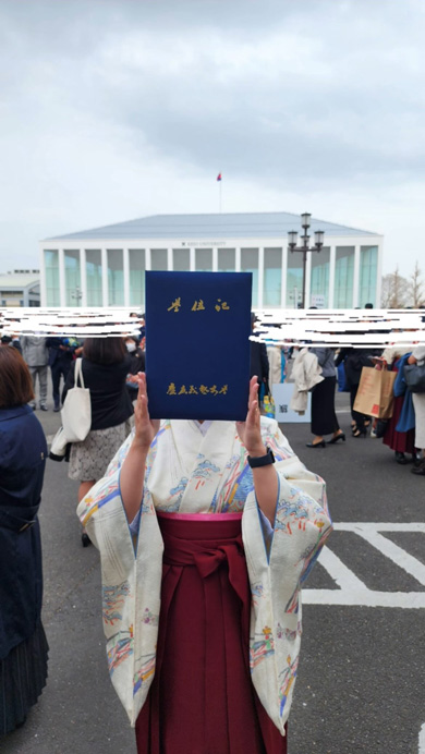 30歳 ママ 慶應義塾大学 法学部 卒業