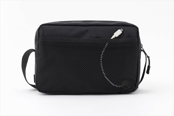 WOODS 140TH ANNIVERSARY BOOK コード穴も装備