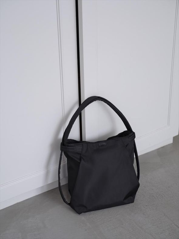 Y'SACCS 大ヒットバッグが限定デザインで登場! 2WAYショルダーリュックBOOK