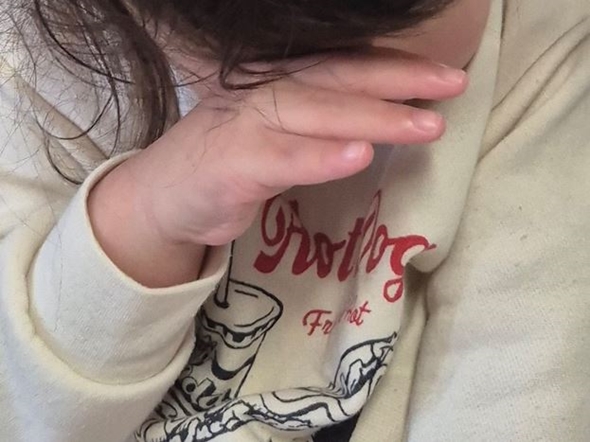 うそみたいに芸術的な娘のねぐせ