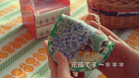 完成持ちて見えるアングル