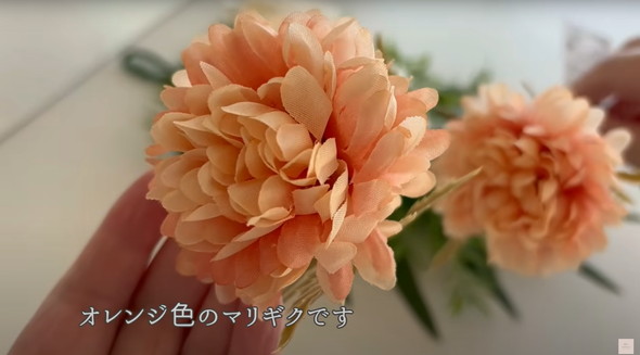 100均造花の壁掛けの作り方