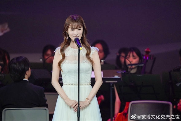 1年9カ月ぶりに表舞台に登場した深田恭子