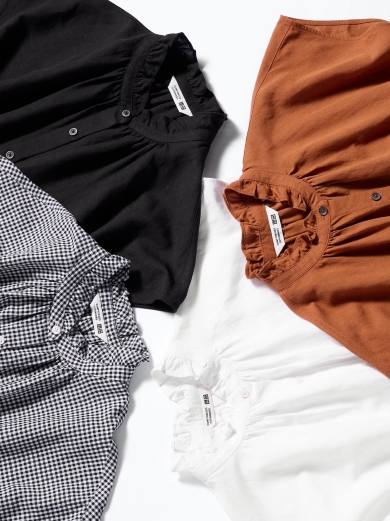 フリルブラウスのカラーバリエーション