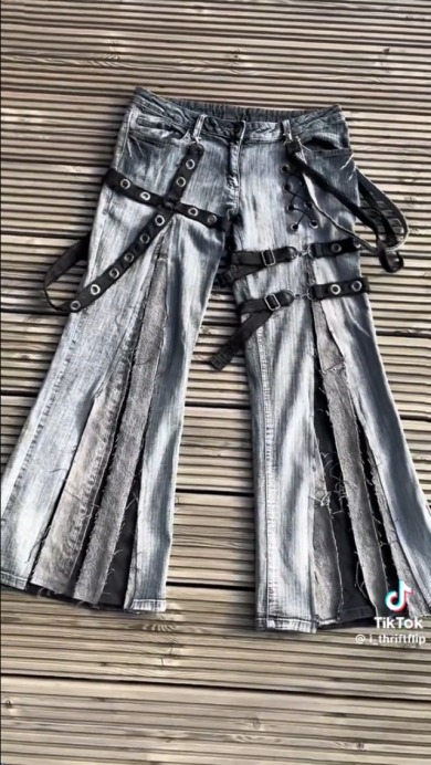 ジーンズをリメイク