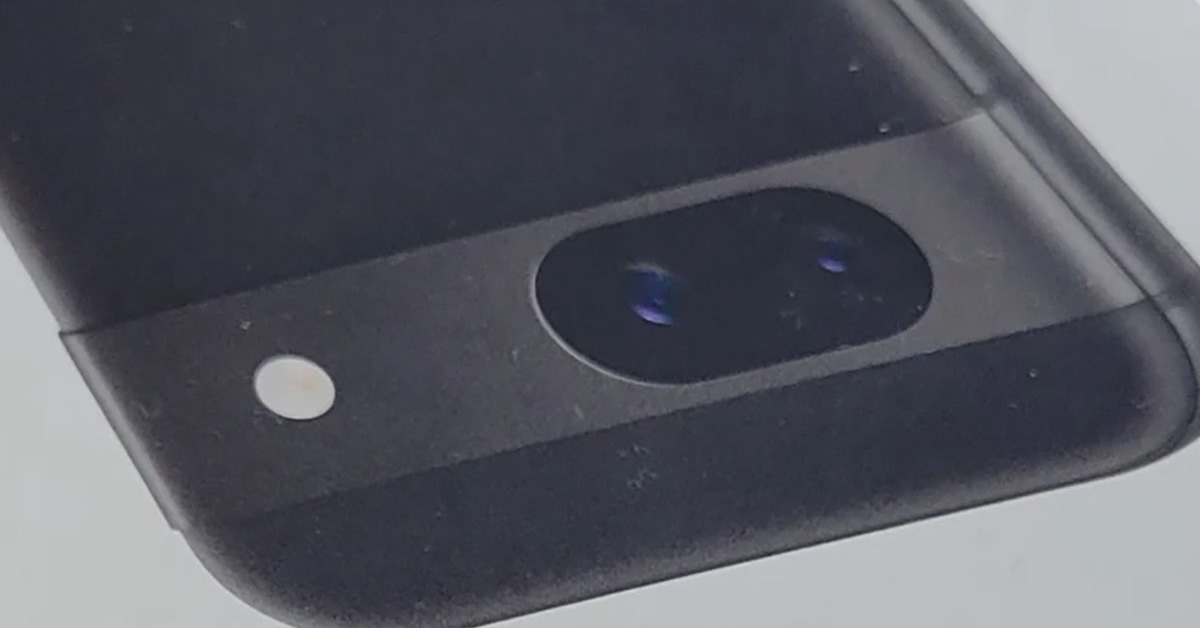 74歳でスマホデビューした父、心配してつけた“カバー”に娘ツッコミ　「ごめん笑ってしまった」「いい味出してる」（1/3） | ライフスタイル ねとらぼ