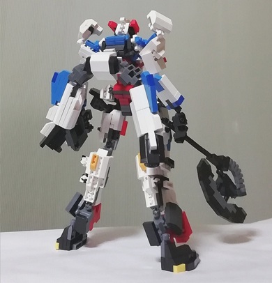 プチブロックで再現したジークアクスの背面