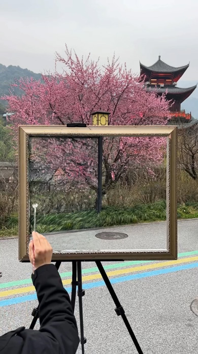 中国 アーティスト 風景画 半分 現実 絵画 アート