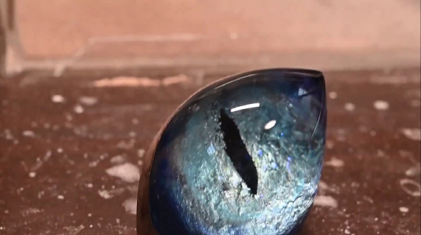 ウッドレジンで作った猫の目