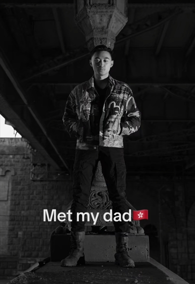 セルビア出身のママと香港出身のパパ