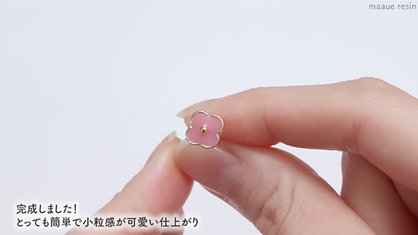 丸カンを使ったお花のアクセサリー