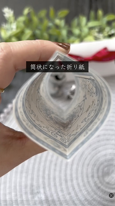ダイソーの折り紙で作る簡単ラッピング