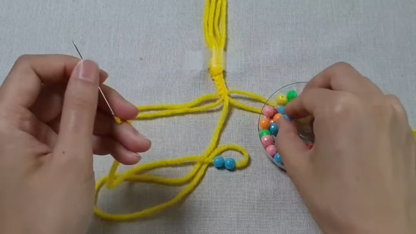 ビーズ 毛糸 編み物 ミサンガ ブレスレット