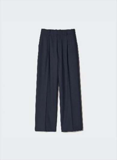 ユニクロの骨格ウェーブと骨格ストレートに似合うワイドパンツ