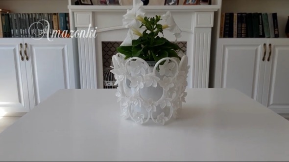 ヨーグルトボトルでプランター作り