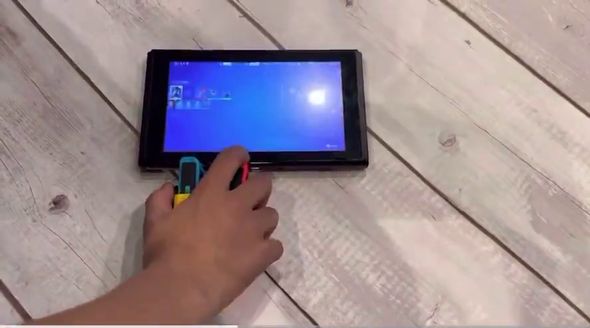 Joy-Conを横並びにしてマウスのように扱えるキット