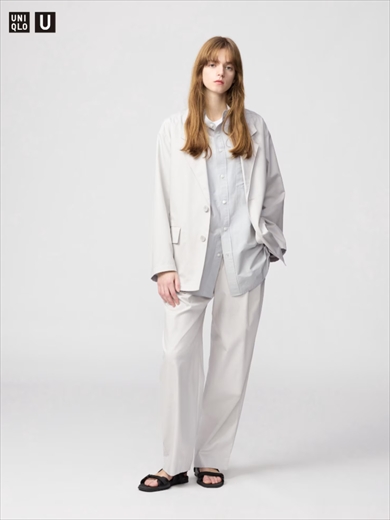 ユニクロ「コットンブレンドタックワイドパンツ」