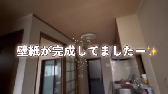 修理後の壁紙