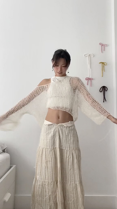 毛糸で編んだブークレニット