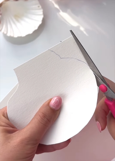 貝がらで作ったスケッチブック