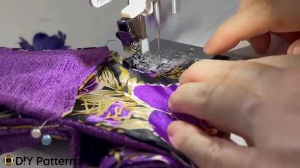 周囲をミシン縫い