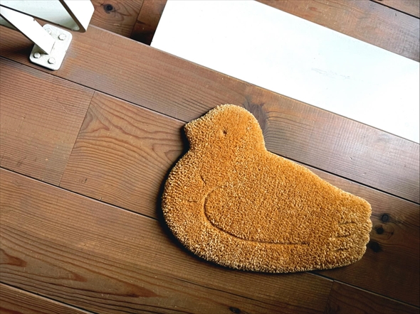 鎌倉で人気の鳩サブレーをラグにした人