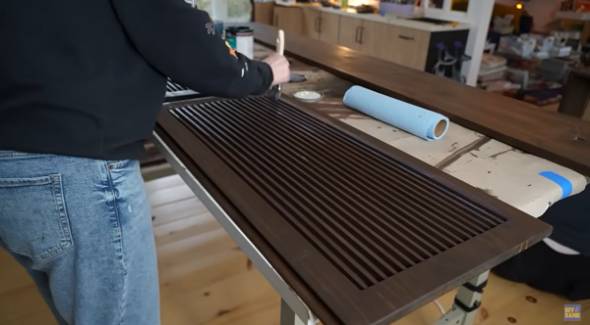 IKEAハックでキャビネットをすてきにDIY