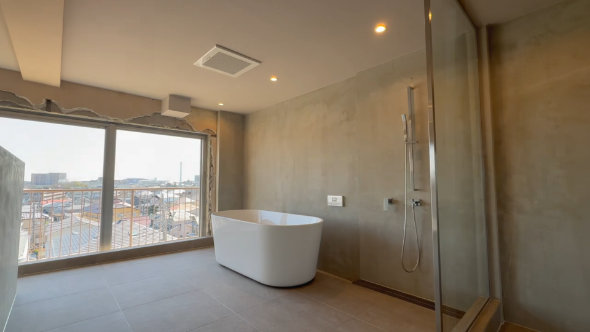 変わった 間取り 築古 物件 魔改造 天井 ぶち抜き 賃貸 DIY 内見