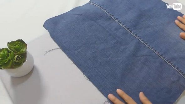 古いジーンズ 制作 裁縫 DIY リメイク ボディバッグ スマホショルダー