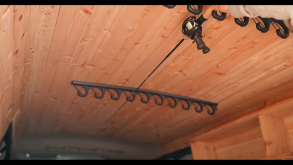 ハイエース DIY 車中泊