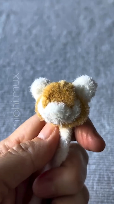 モールでレッサーパンダ作り