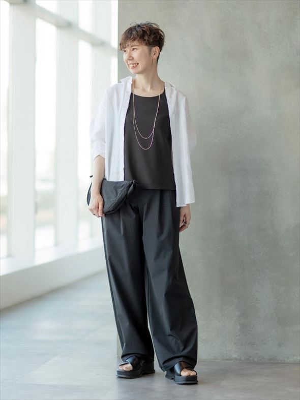 クレープジャージーブラキャミソール フレアデザインでお腹周りが気にならない