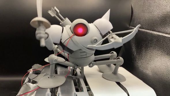 1年以上、全てを注ぎ込んだ「ドラクエ」のフィギュア→“起動”し