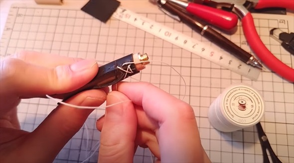 100均のシャー芯ケースをレザークラフトでアレンジ