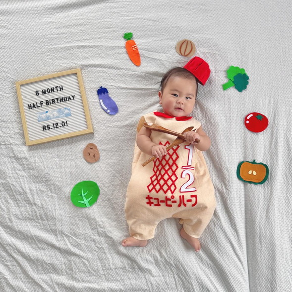 赤ちゃんのマンスリーフォト