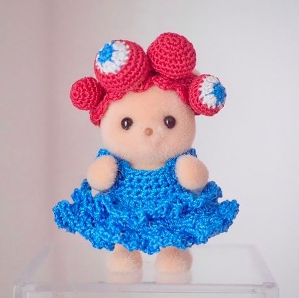 シルバニアファミリーをミャクミャク概念コーデ