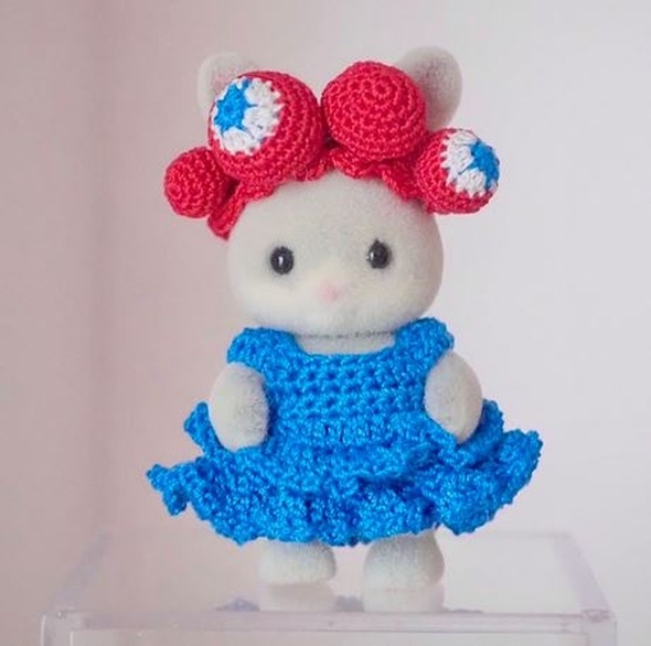 シルバニアファミリーをミャクミャク概念コーデ