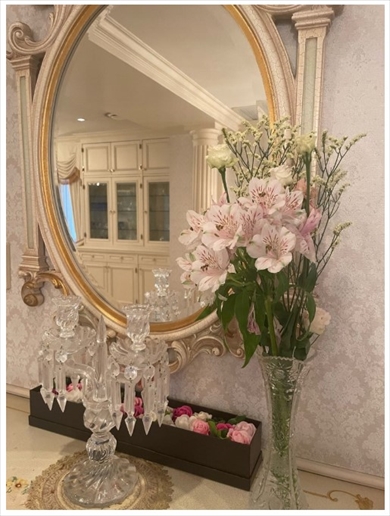 大豪邸に住むアグネス・チャン