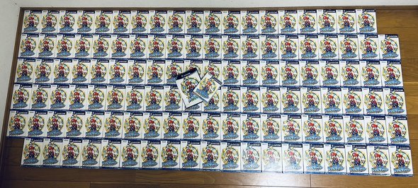 スーパーマリオサンシャインでぎっしり埋まった本棚