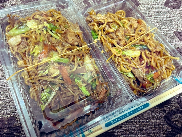 秋葉原の太っ腹すぎる焼きそば屋