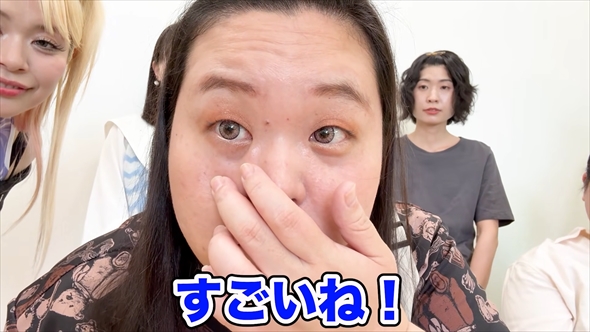 ギャルメイクをするぼる塾の田辺さん