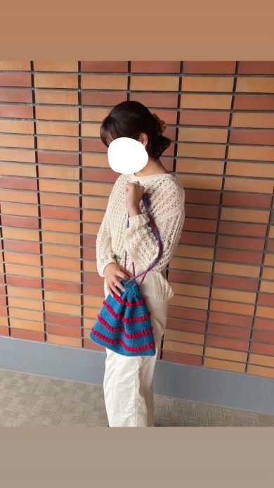 手編みの万博用バッグ