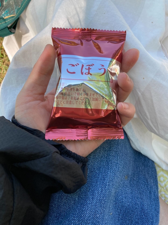 チョコパイそっくりな味噌汁