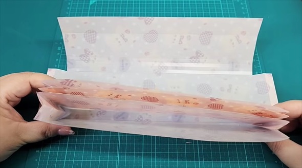 クリアファイルで作る細長蛇腹ファイル