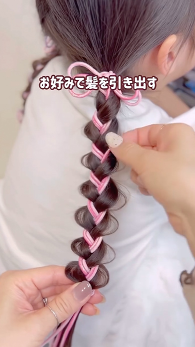 ロングゴムを使った子どものヘアアレンジ