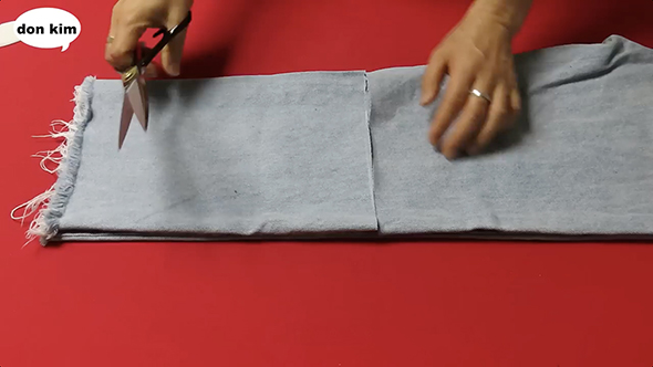 デニムの“あるパーツ”で作った斬新バッグ